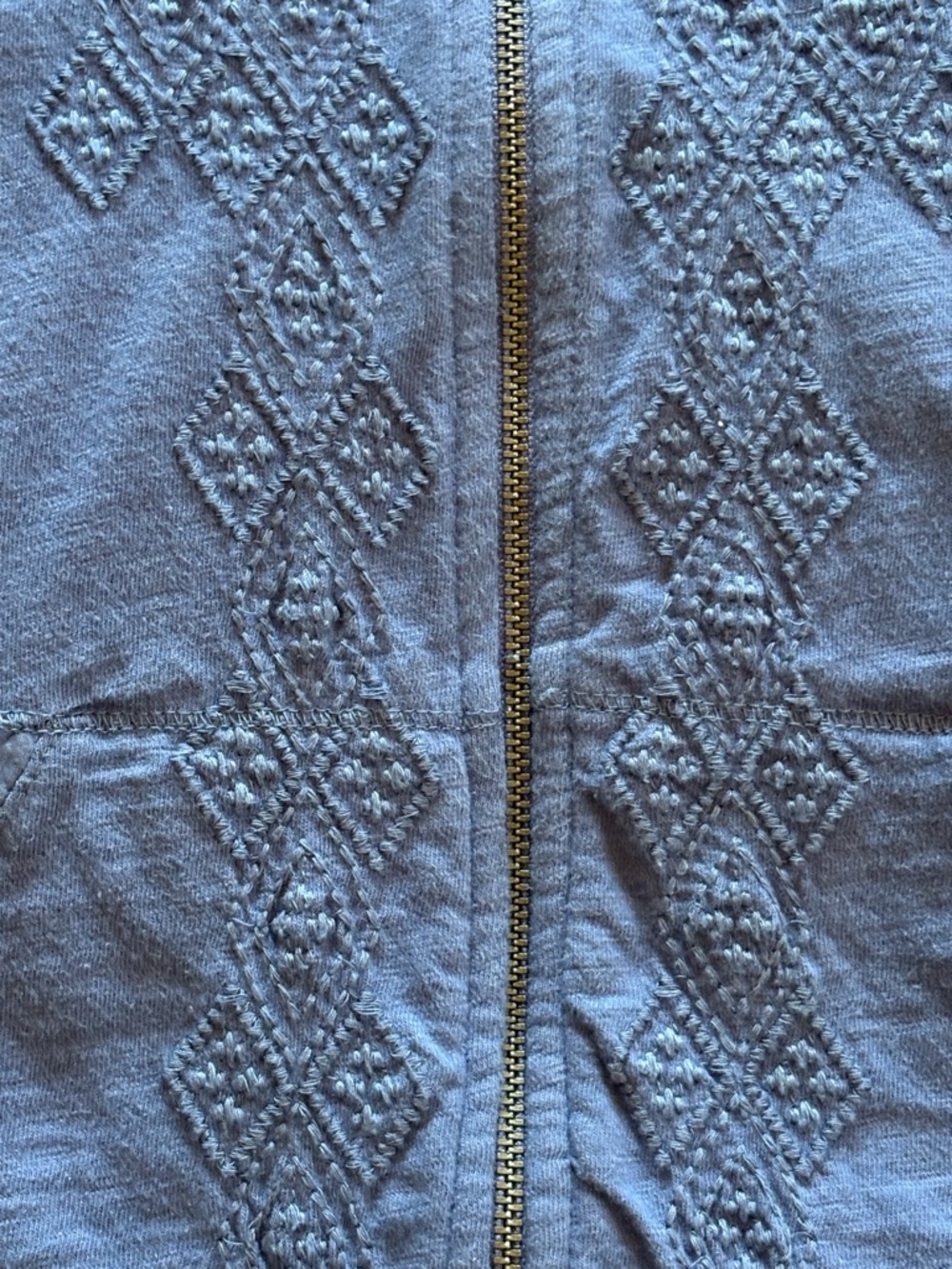 Pretty Eddie Bauer Periwinkle Blue Hoodie with embroidered detailing. - Picture 3 of 5